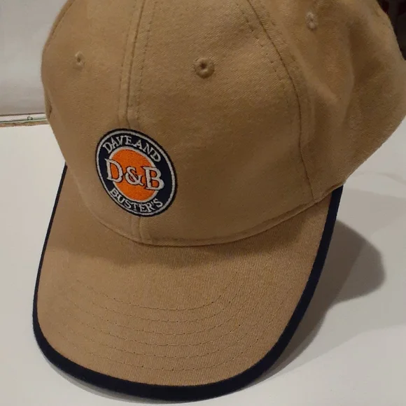 OFFICIAL DAVE & BUSTER'S GOLF HAT - Picture 6 of 6